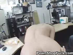 Начальник имеет подчиненную перед другим мужиком