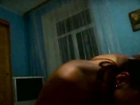 Любовница удовлетворяет писюн мужика перед сном